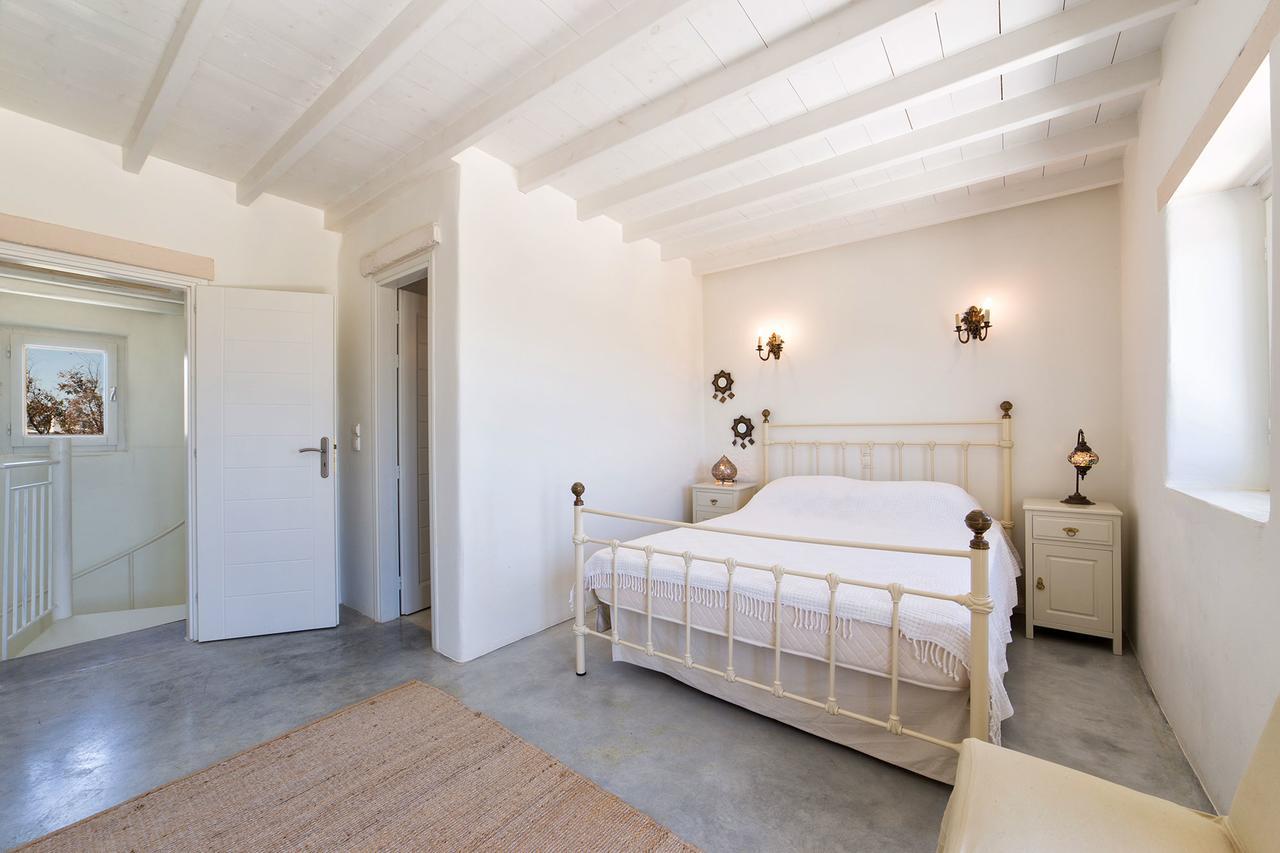 Villa Filizi - Filizi Naoussa Paros Santa Maria  Exteriör bild